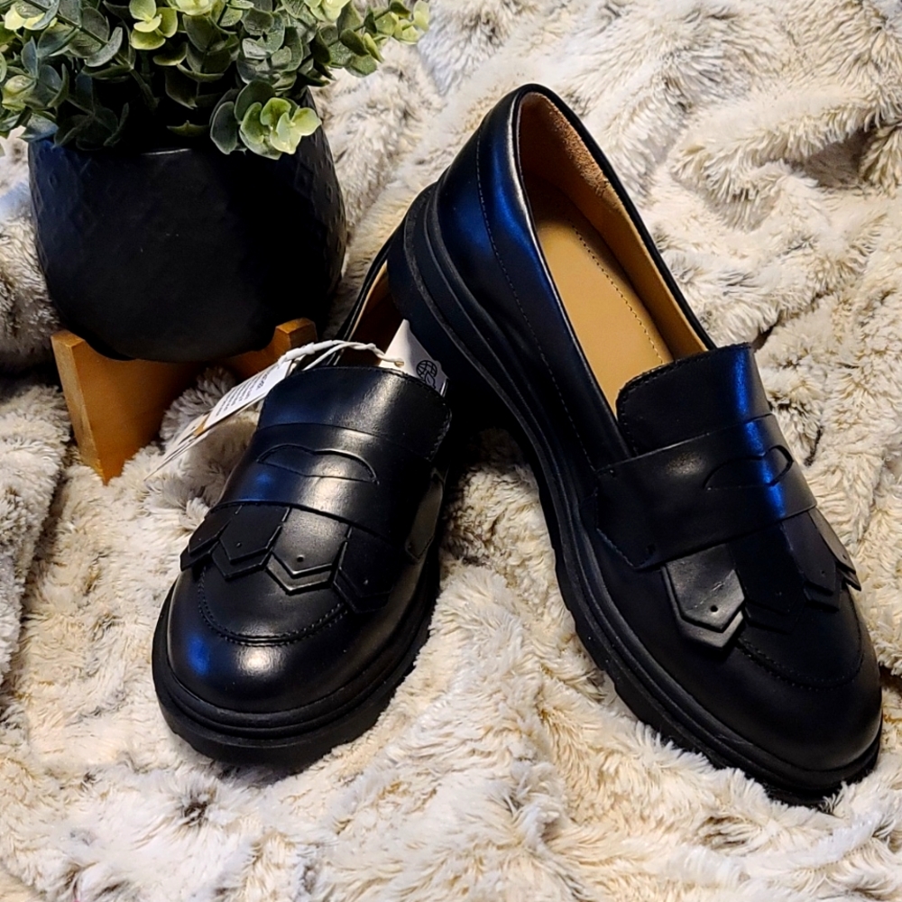 🖤ZARA🤍 Leather black mocassins/loafers